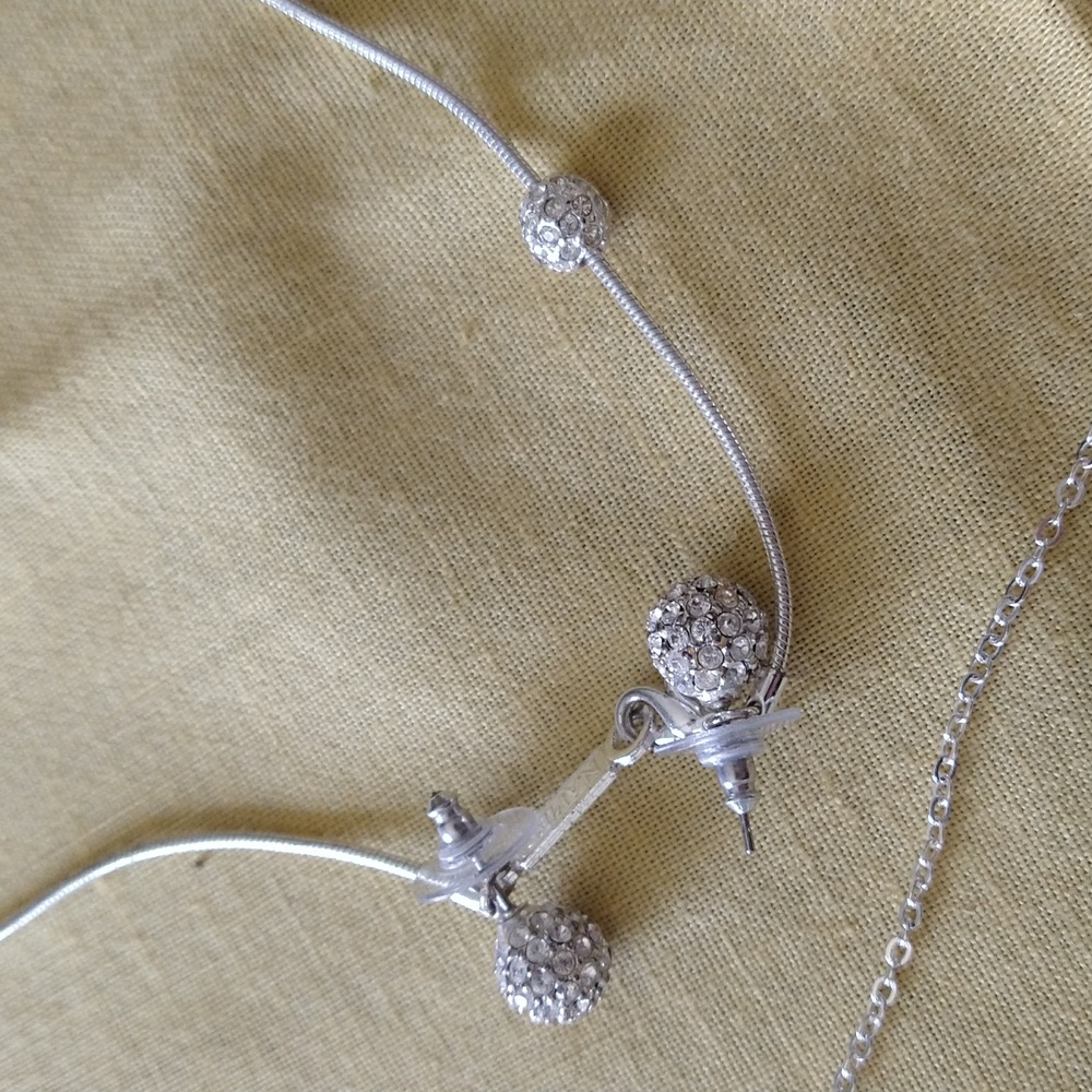 Jewelry Lot! - Picture 8 of 8